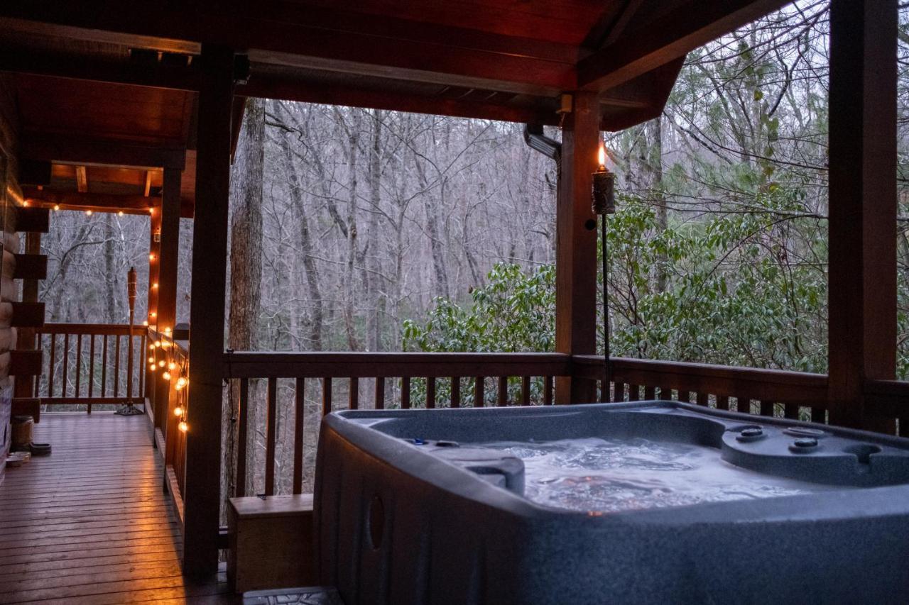 Three Dog Night - Pet-Friendly Cabin With Hot Tub Villa Blue Ridge Exterior photo
